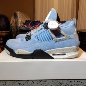 Jordan 4 University Blue